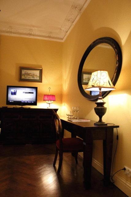 Cracow Apartments 24 Красков Екстериор снимка